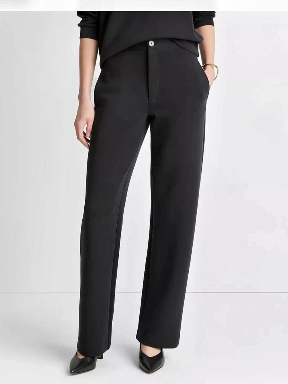 Vince Straight Leg Pants in Black Size 8 Like New retails $328